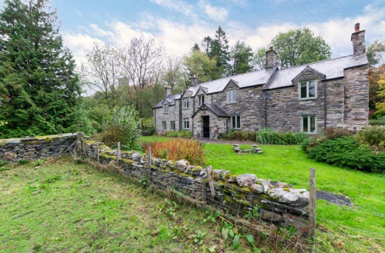 2 Tan-Y-Castell Villa Dolwyddelan Exterior photo